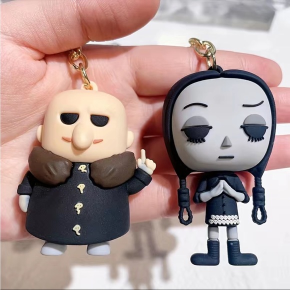 ADAMS FAMILY KEYCHAIN BAG CHARMS - Picture 7 of 8